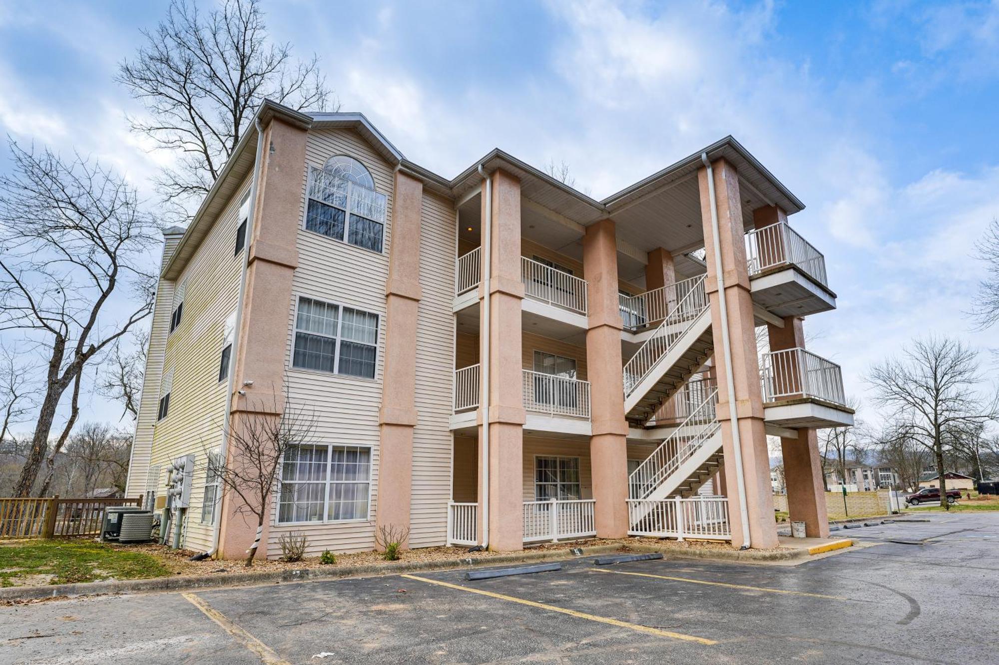 Branson Lakefront Condo With Sunroom And Lake Views! Esterno foto